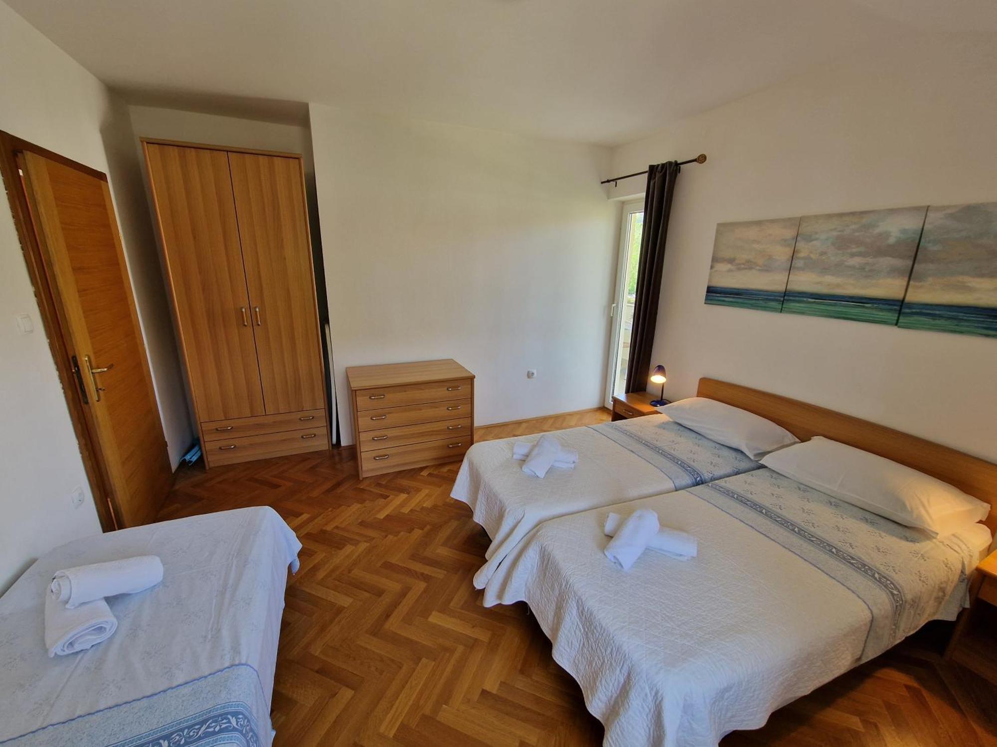 Apartments Josipa Башка Экстерьер фото